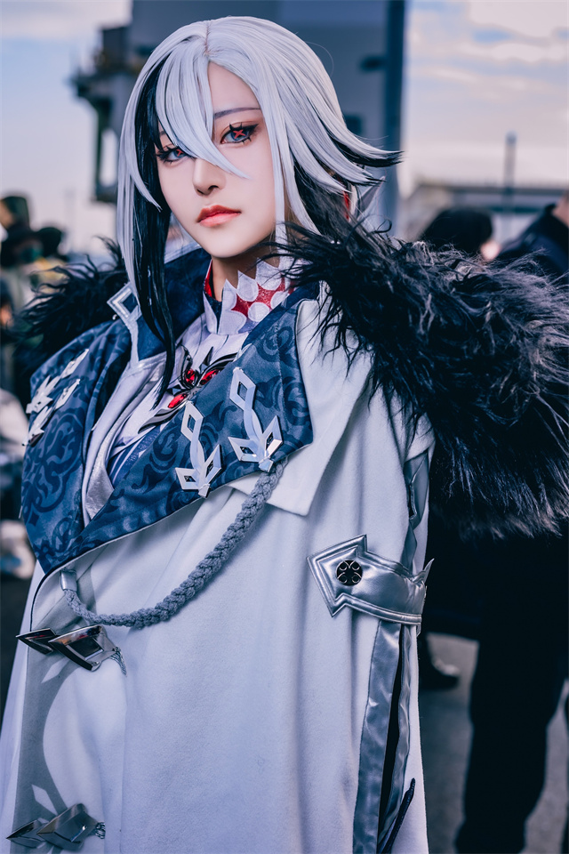 Comiket C103 Cosplay Highlights: NIKKE, Genshin Impact, Honkai: Star ...